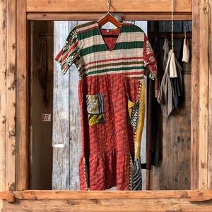 Kantha Short sleeved dress with pockets ITEM 7 BOHO handmade, one of a kind 💗